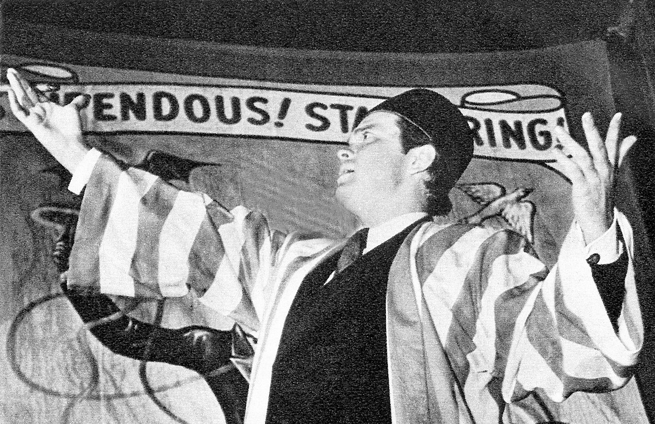 Photograph of Orson Welles, the lead illustration in a Look magazine