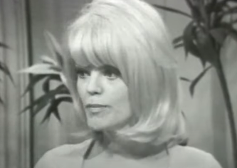 Screenshot of the TV Show The Tonight Show Starring Johnny Carson