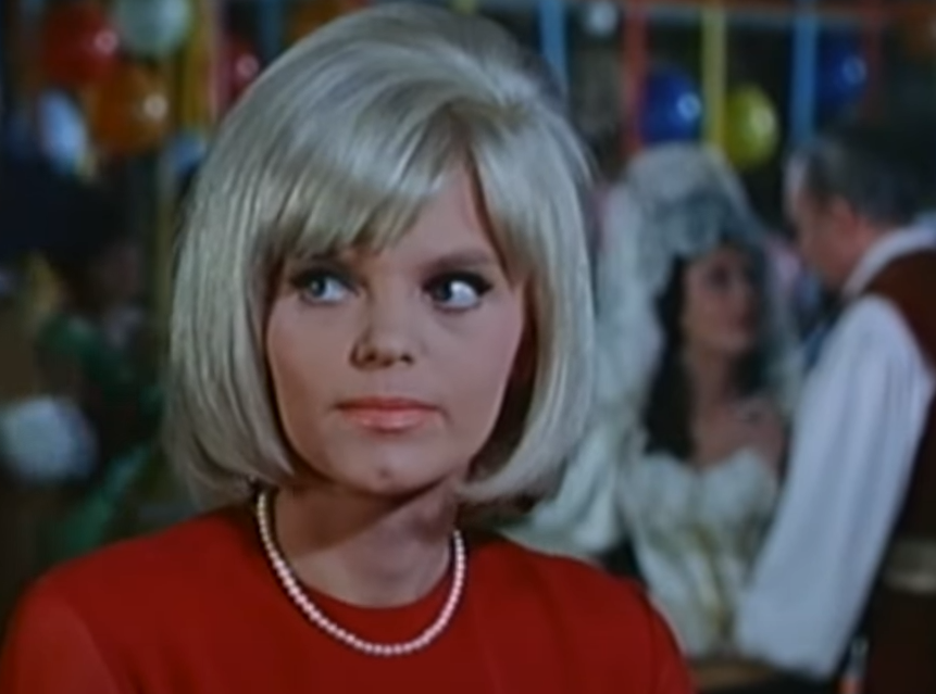 Screenshot of the Tv show The Man from U.N.C.L.E.