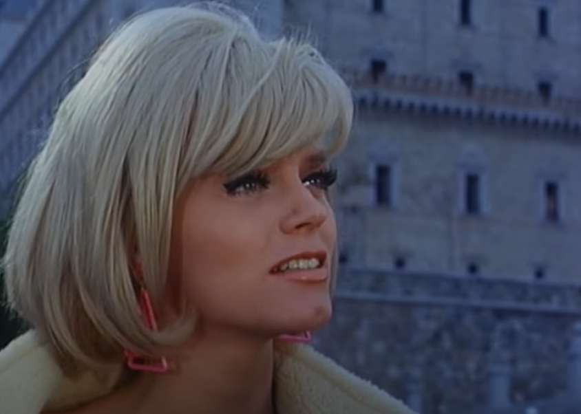 Screenshot of the TV Show The Man from U.N.C.L.E.