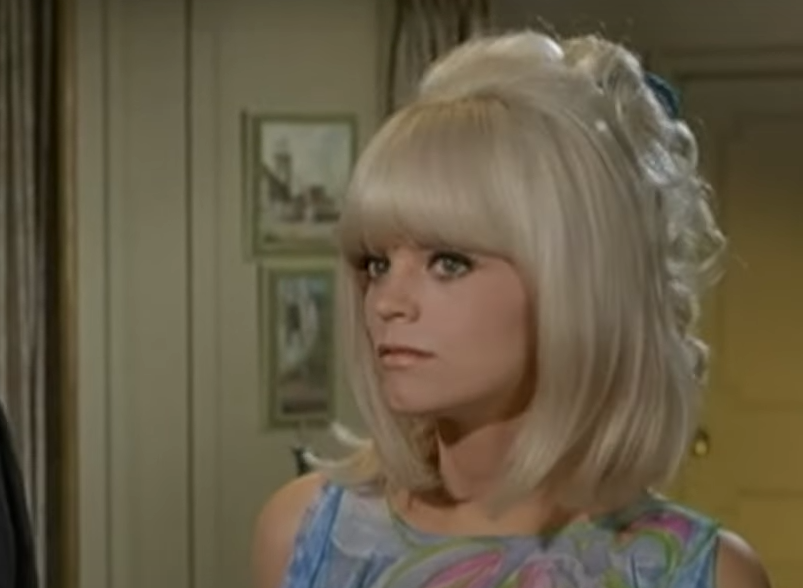 Screenshot of the movie I Dream of Jeannie