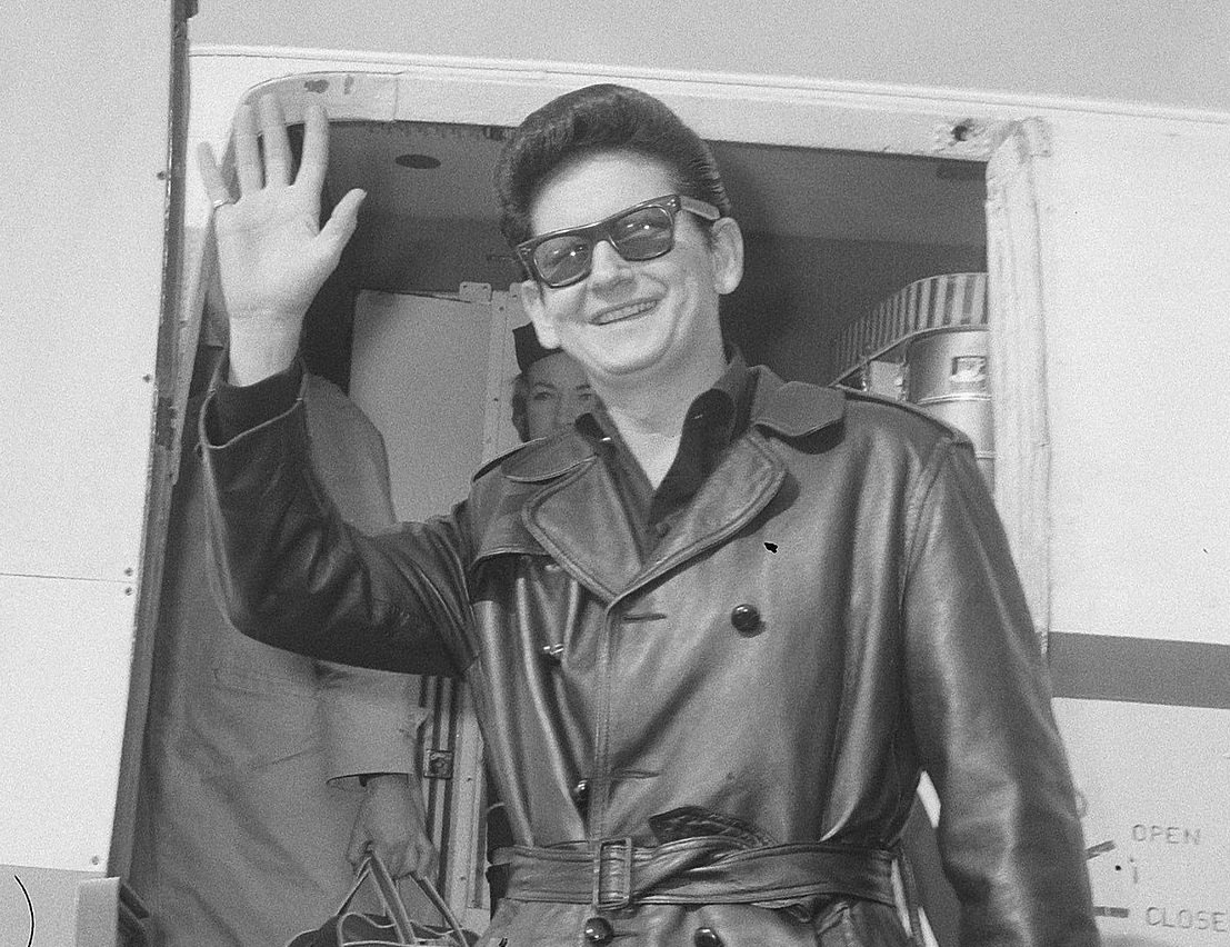 Arrival Roy Orbinson (American singer) at Schiphol - 1965