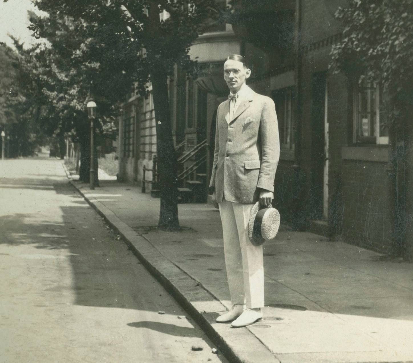 Carl Lutz in front of his house