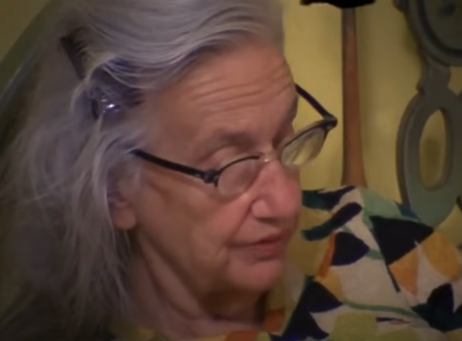 Screenshot of Edith Bouvier Beale from - The Beales of Grey Gardens (2006)
