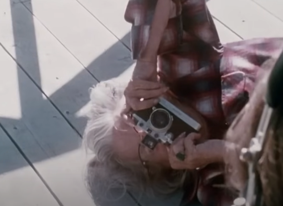 Screenshot of Edith Bouvier Beale from - The Beales of Grey Gardens (2006)