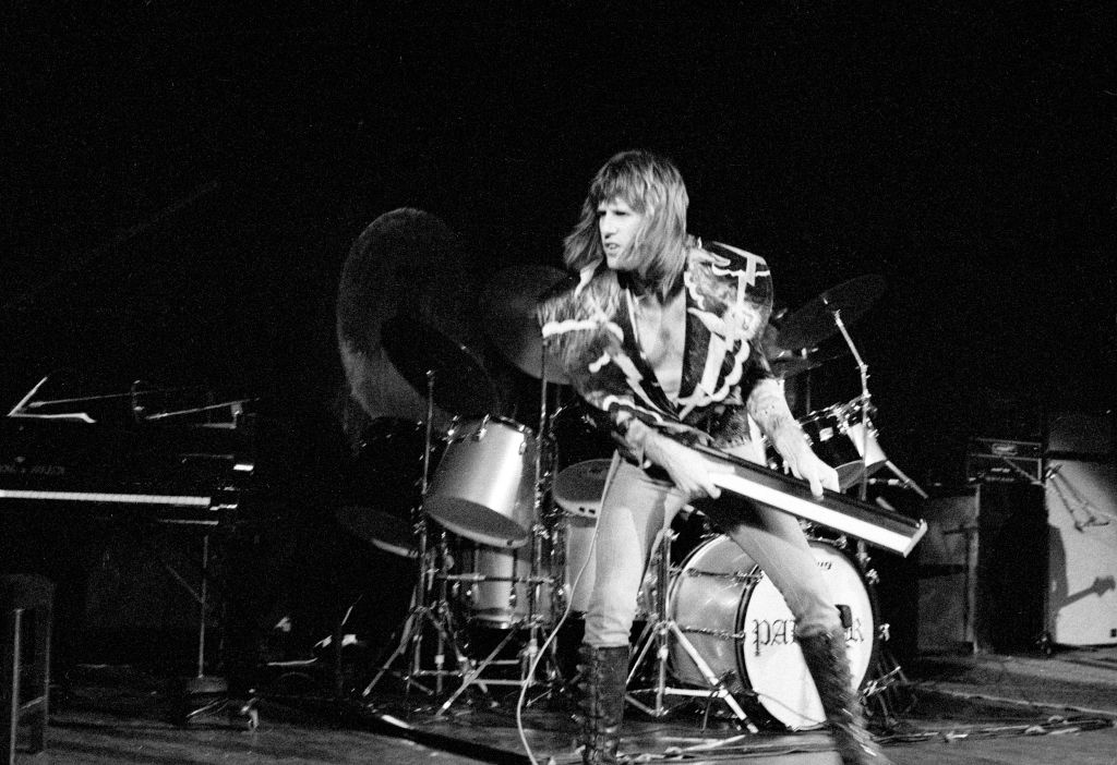 Keith Emerson performing