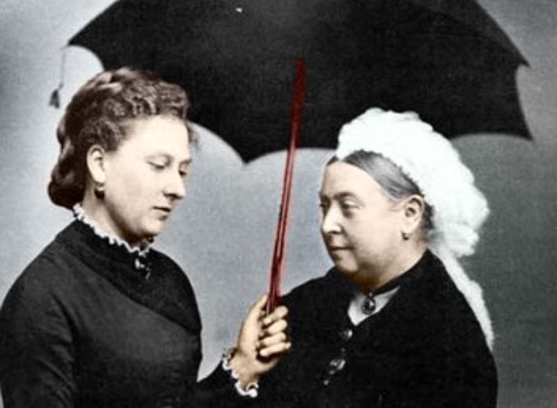 Princess Beatrice mourning with Queen Victoria