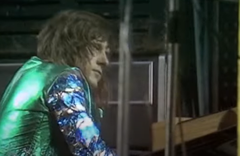 Keith Emerson performing