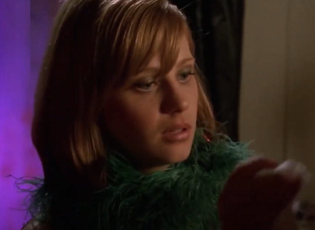 Screenshot from the movie - The New Guy (2002)