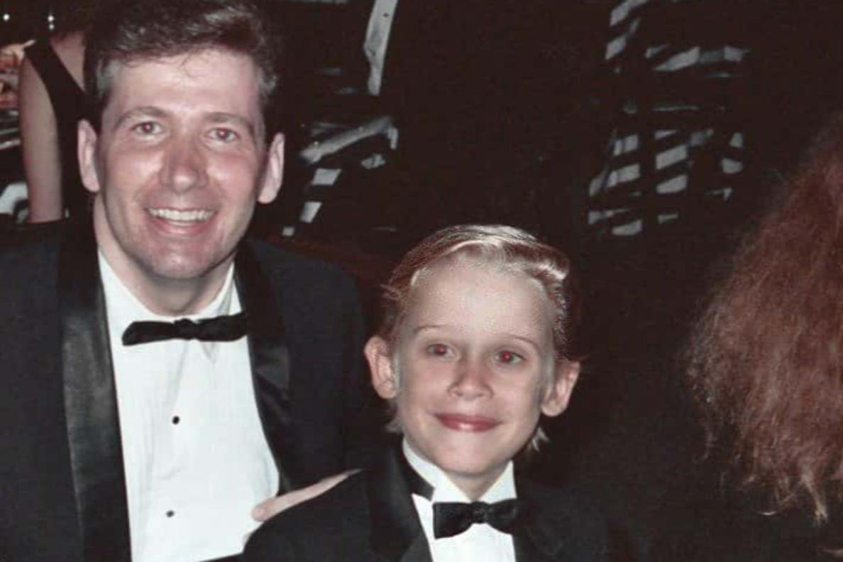 Ken with Macaulay Culkin and his parents