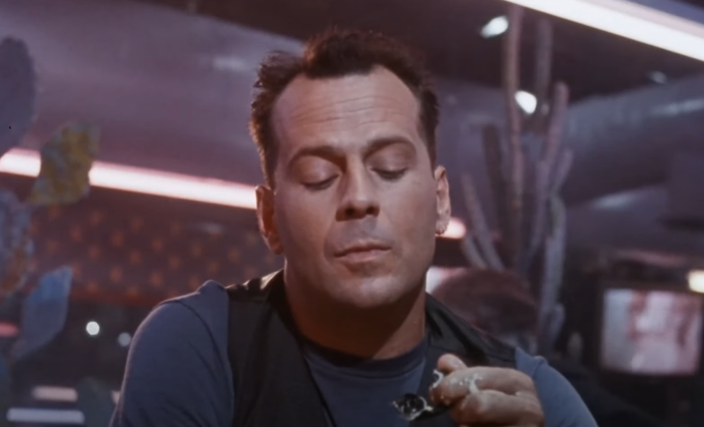 Screenshot from the movie Hudson Hawk (1991)