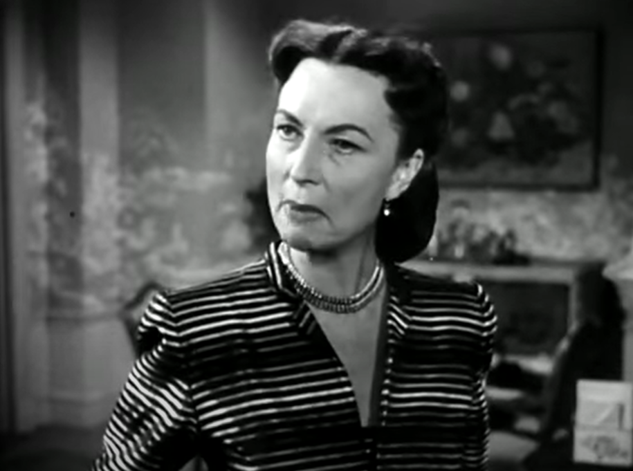 Screenshot of Agnes Moorehead from - Dark Passage (1947)
