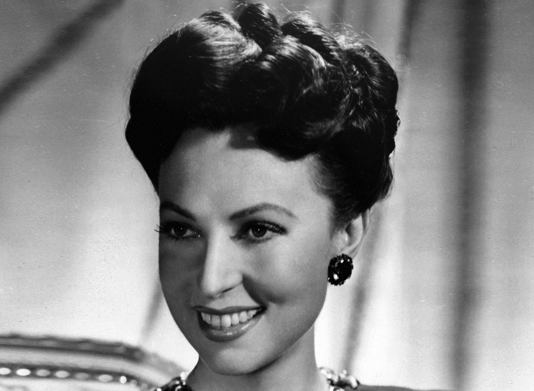 Agnes Moorehead, 1951