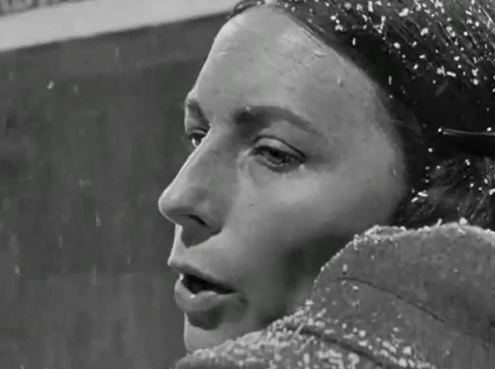 Screenshot of Agnes Moorehead from - Citizen Kane (1941)