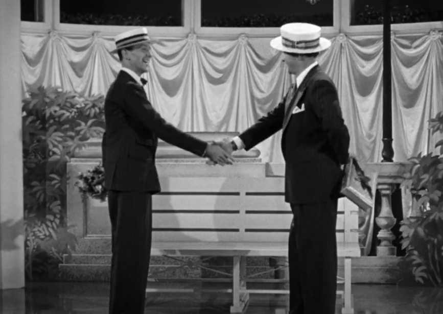 Screenshot of the movie Holiday Inn