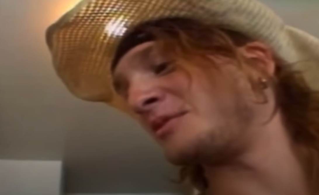 Screenshot of The Dark Descent Of Layne Staley