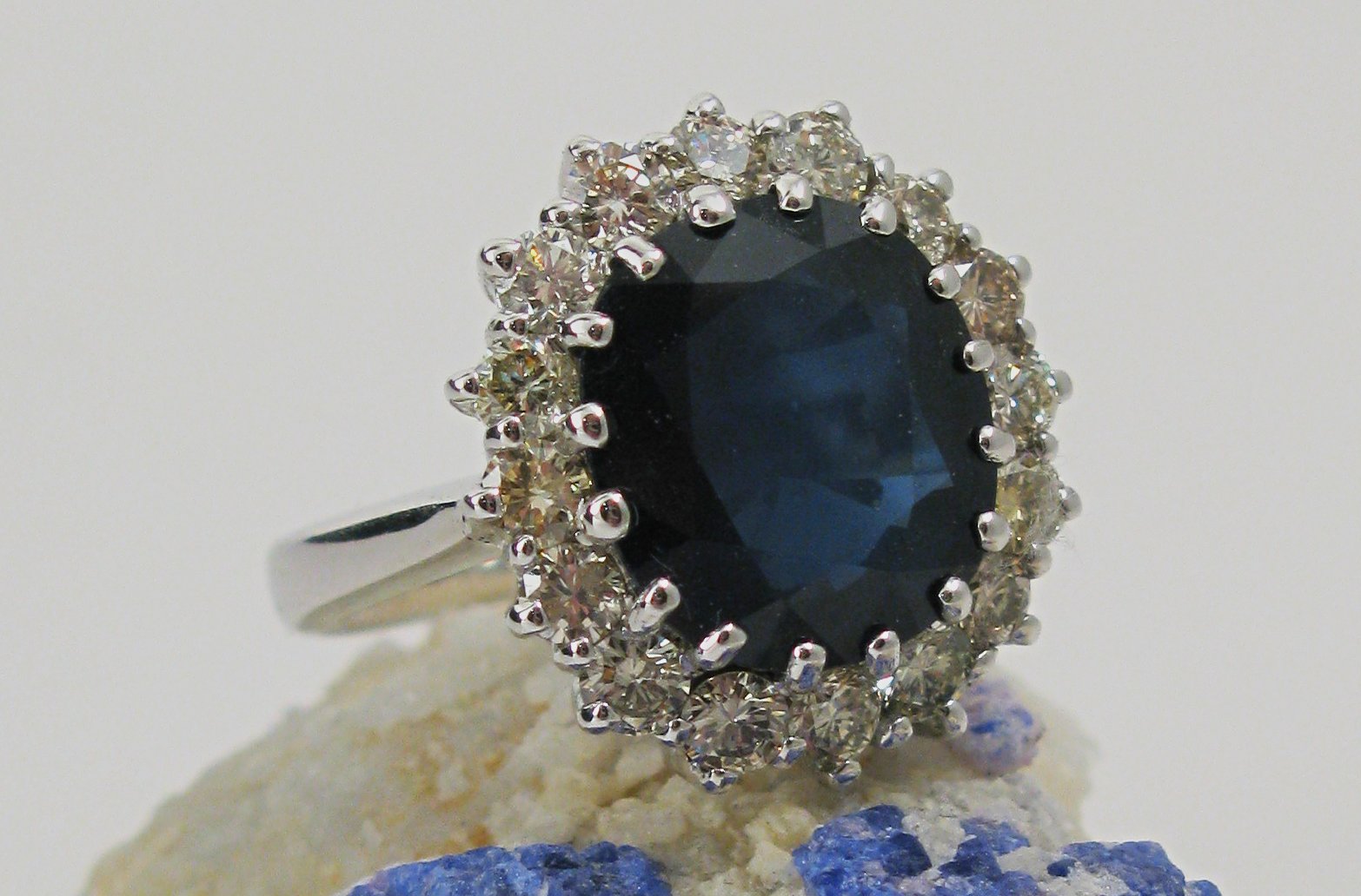 Replica of Lady Diana Spencer's engagement ring