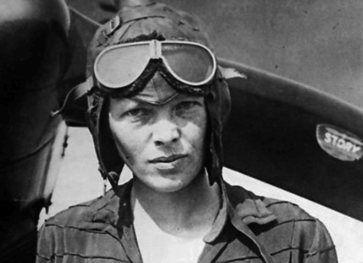 Amelia Earhart Awaits Transatlantic Flight