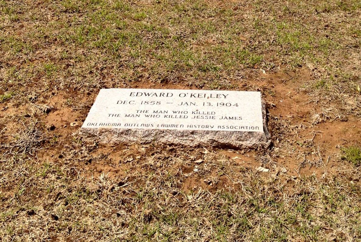 Edward O'Kelley's gravestone