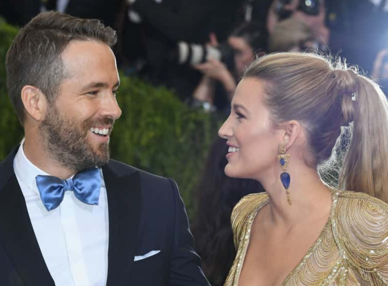 Ryan Reynolds (L) and Blake Lively attend the "Rei Kawakubo/Comme des Garcons: Art Of The In-Between"