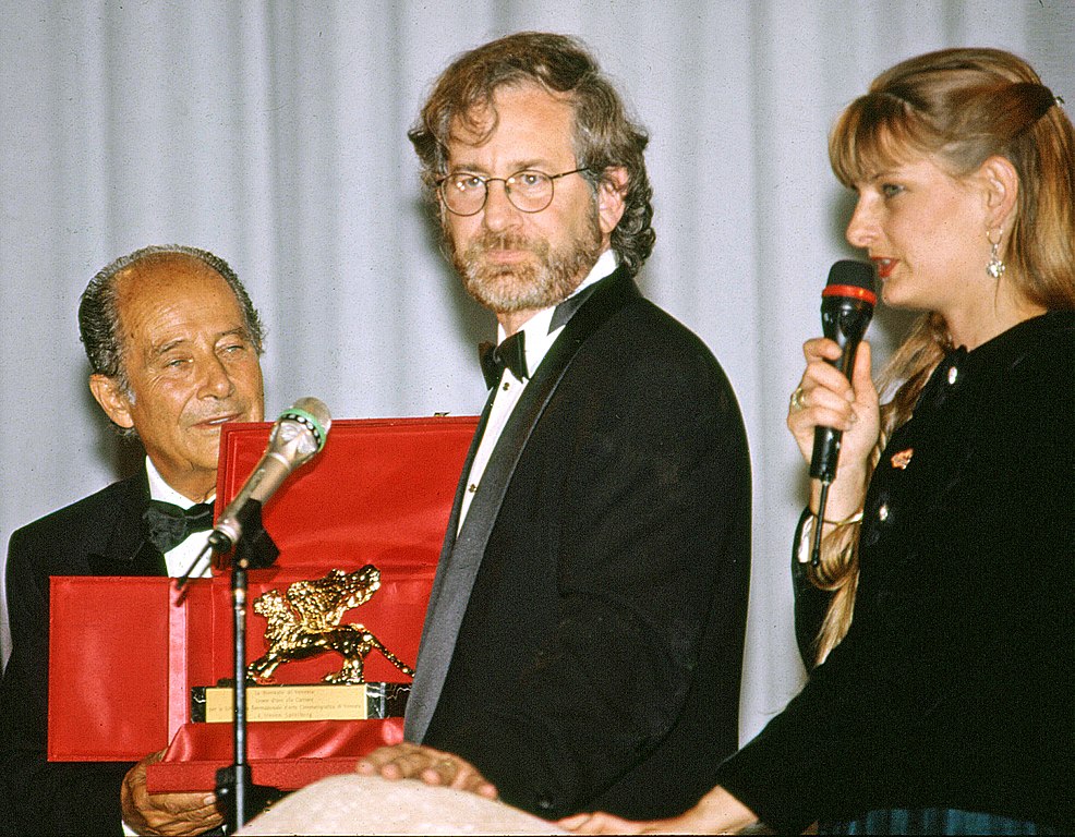 Steven Spielberg receiving award