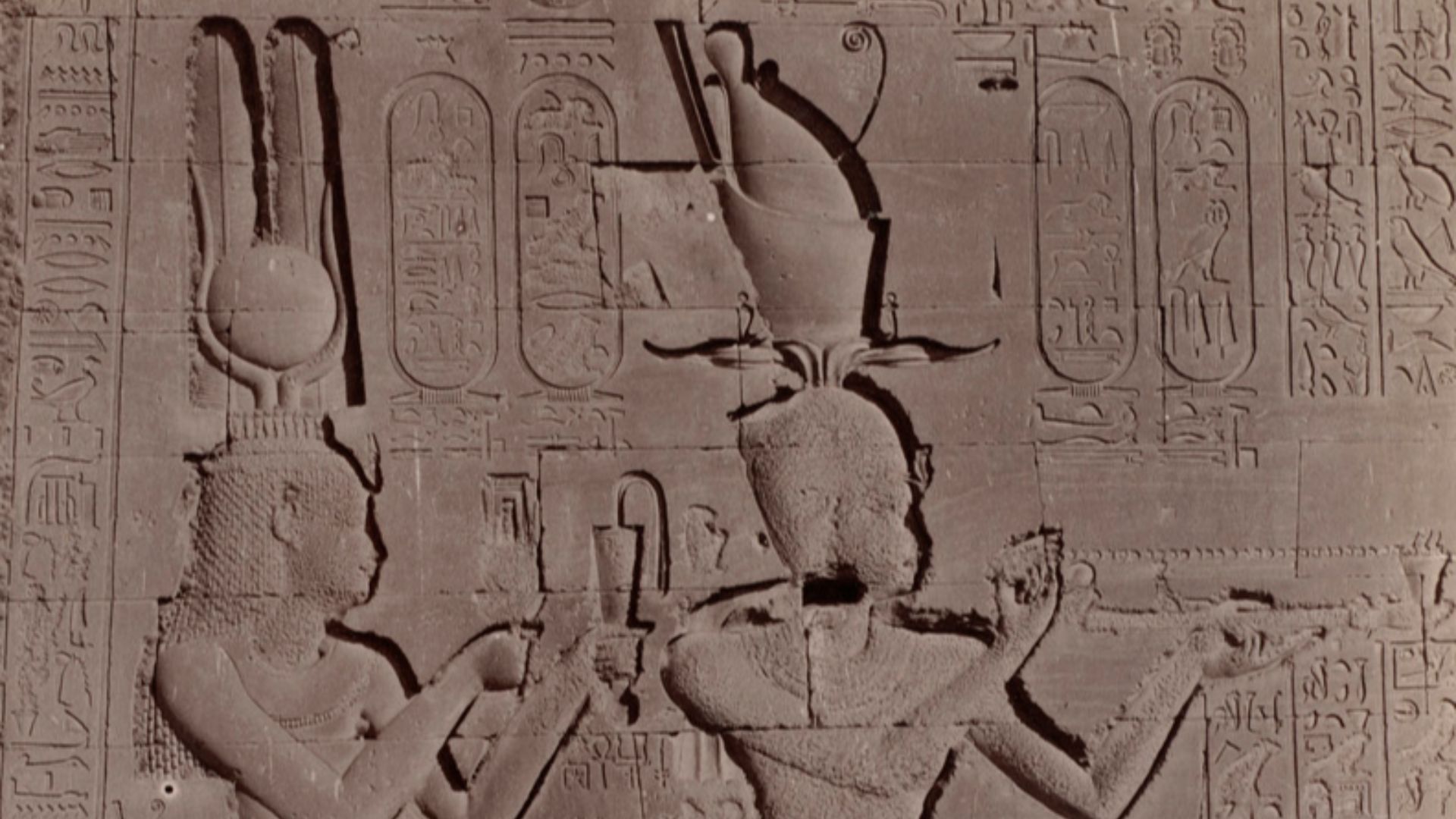 File:Cleopatra Cæsarion and Ptolemy (cropped).jpg