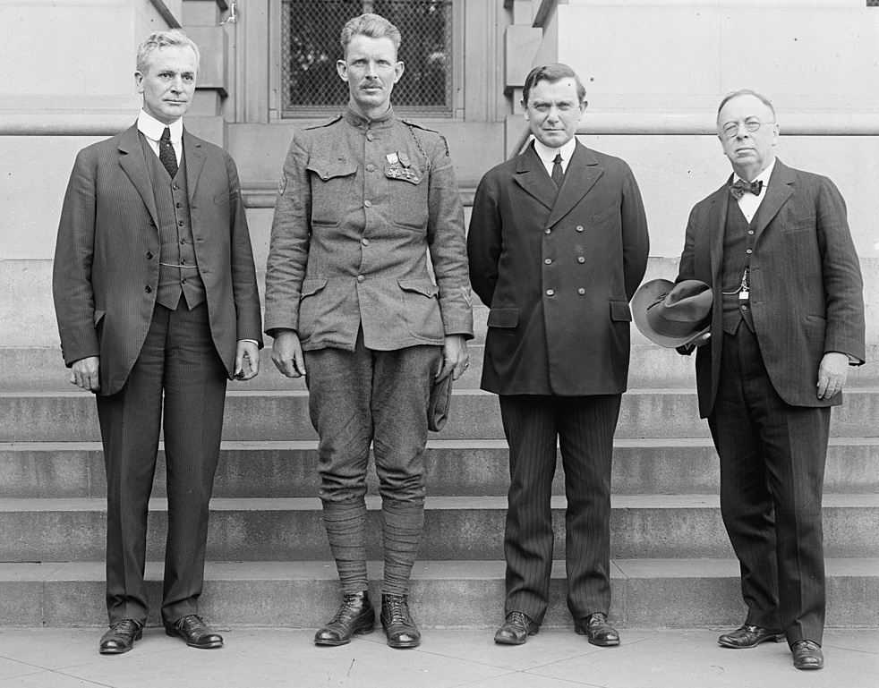 YORK, ALVIN. SGT., U.S.A.: REP. HULL OF TN; SGT. YORK; SEN. McKELLAR; SEN. CHAMBERLAIN - 1919