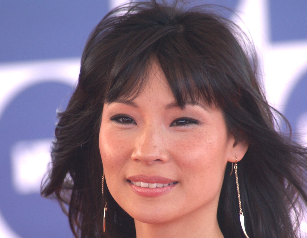 LUCY LIU at the 2004 IFP Independent Spirit Awards on the beach at Santa Monica, CA. February 28, 2004