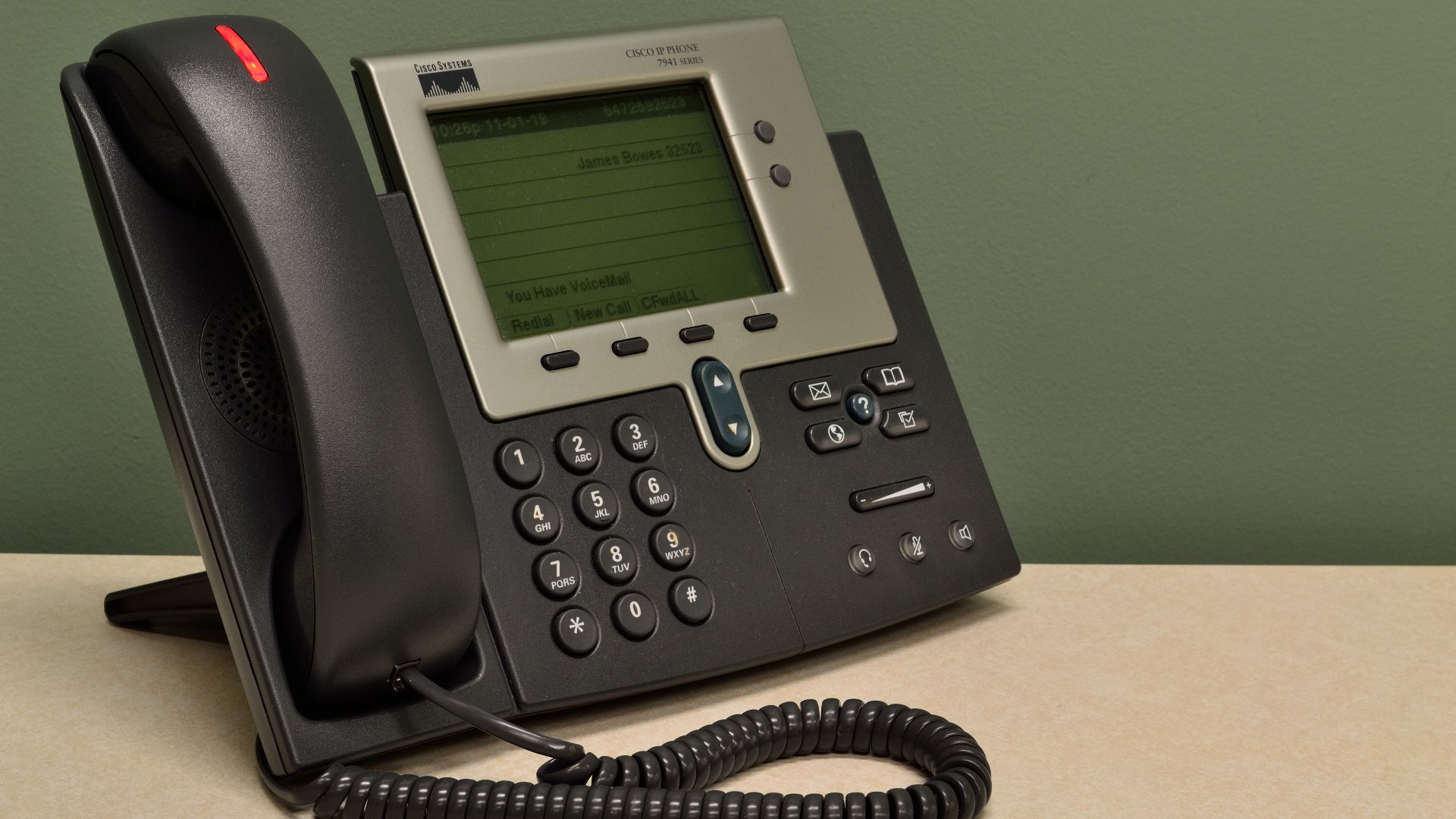 File:CiscoIPPhone7941Series.jpg