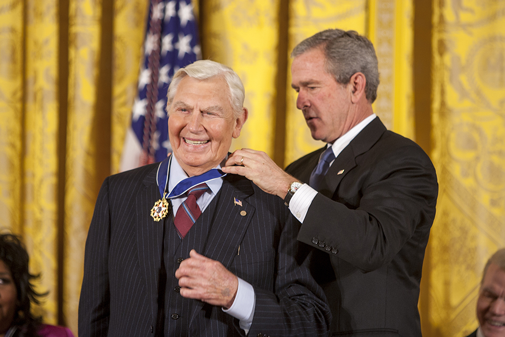 President George W. Bush presents the Presidential Medal of Freedom to actor Andy Griffith