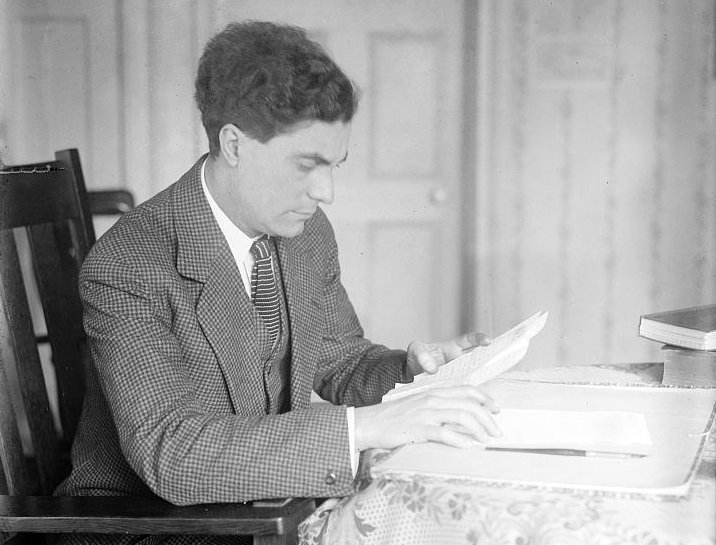 Photo of Edgard Varèse in 1915