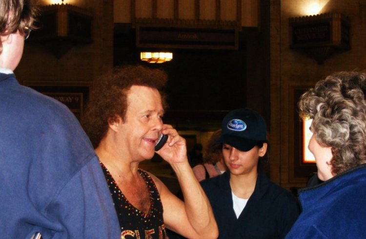 Richard Simmons Speaking To Fan Friends Over Cell