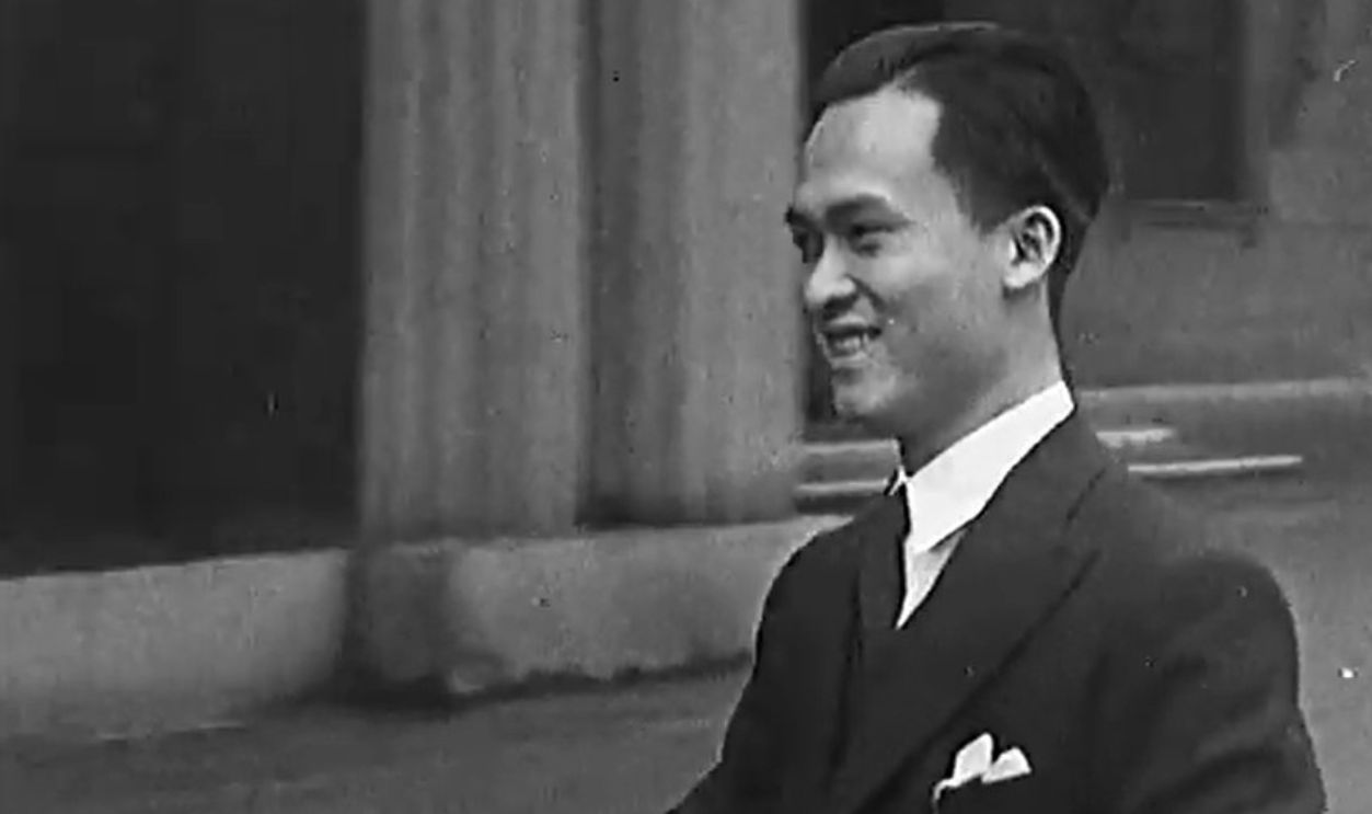 Poon Lim Honoured (1943) 