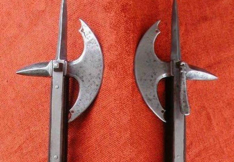 Horseman's axe, circa 1475.