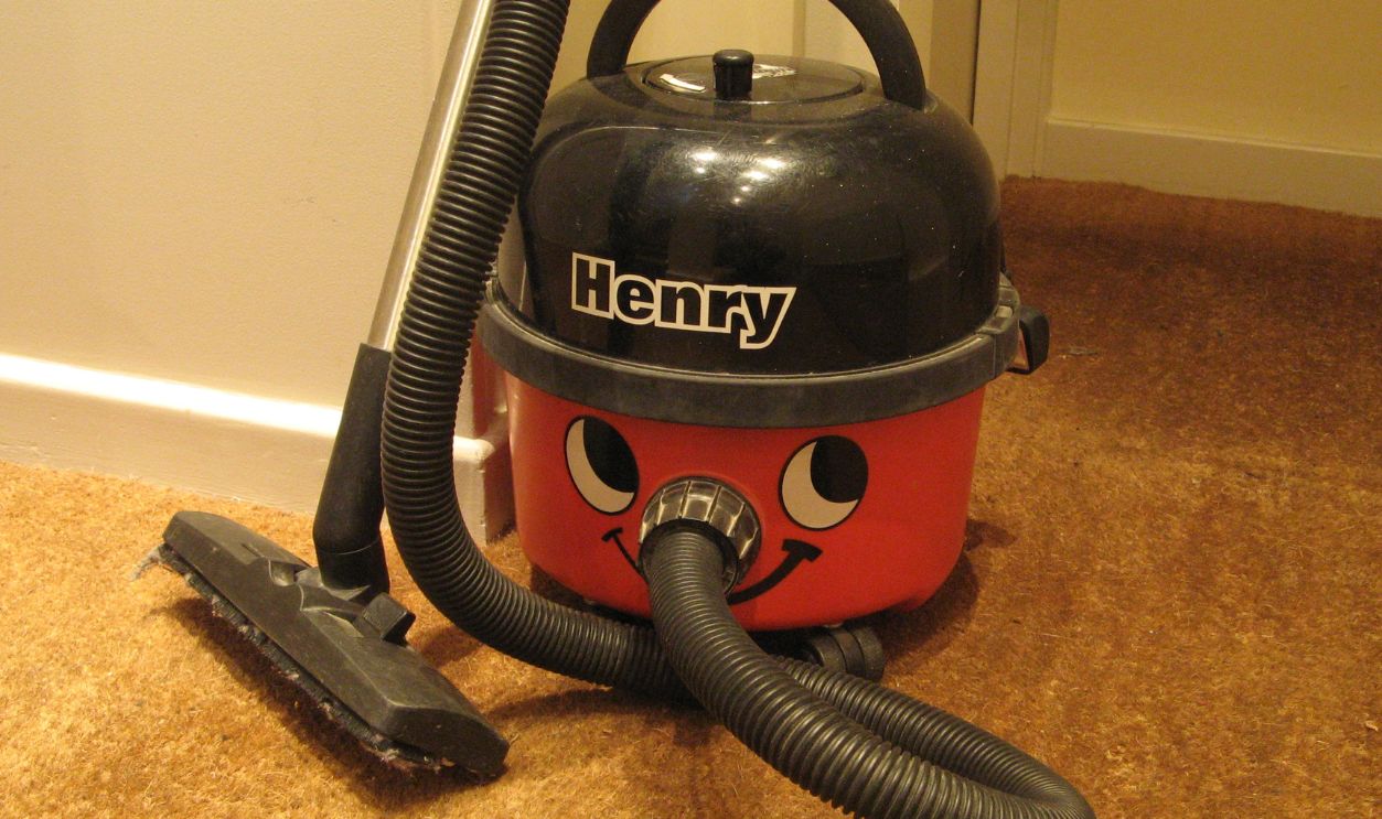 Numatic Henry vacuum cleaner 