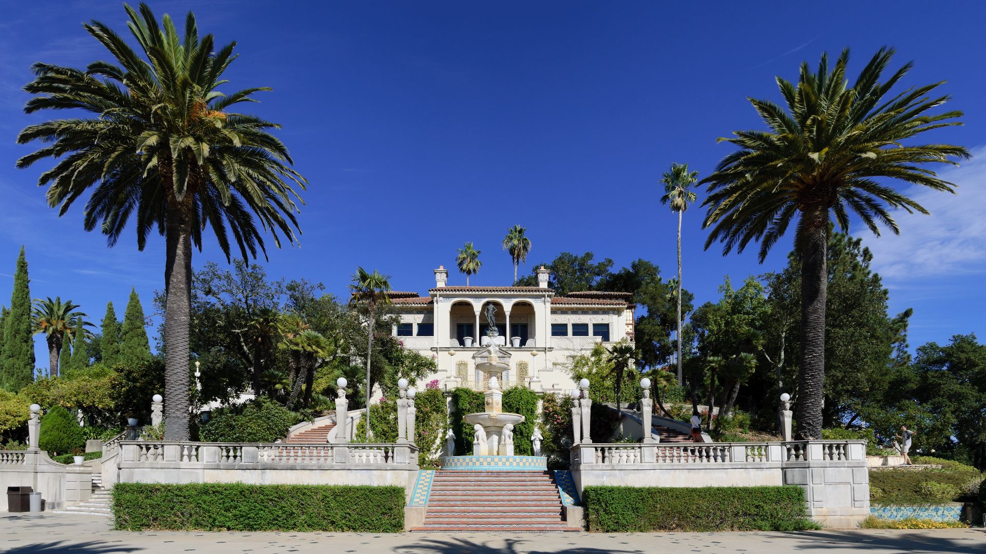 File:Hearst Castle Casa del Sol September 2012 panorama.jpg