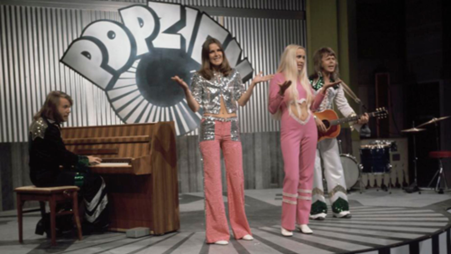 File:ABBA - Popzien 1973 4.png