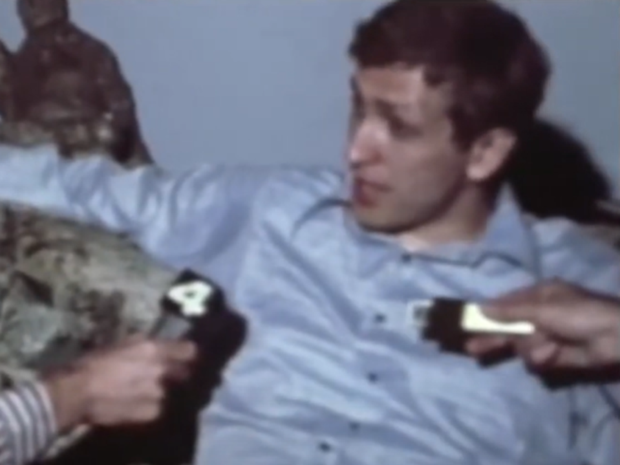 Screenshot of Bobby Fischer from - Bobby Fischer Against the World (2011)