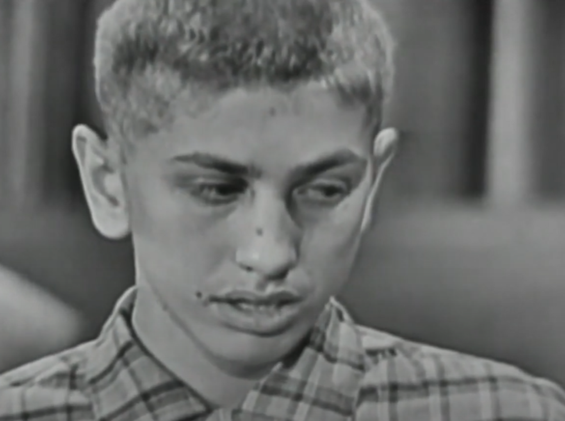 Screenshot of Bobby Fischer from - Bobby Fischer Against the World (2011)