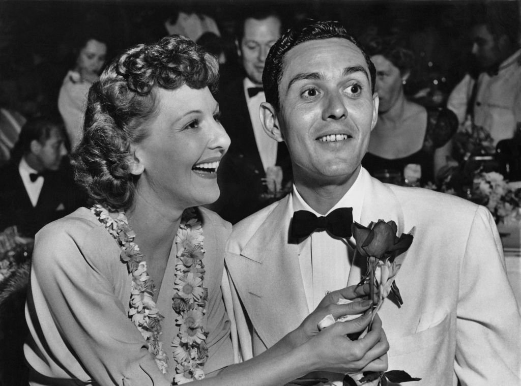 Grayscale Portrait Photo of actress Mary Martin with her husband Richard Halliday