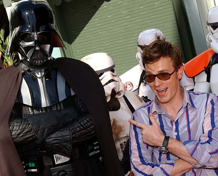 Ewan McGregor poses at the "Star Wars: Episode II Attack of the Clones," premiere