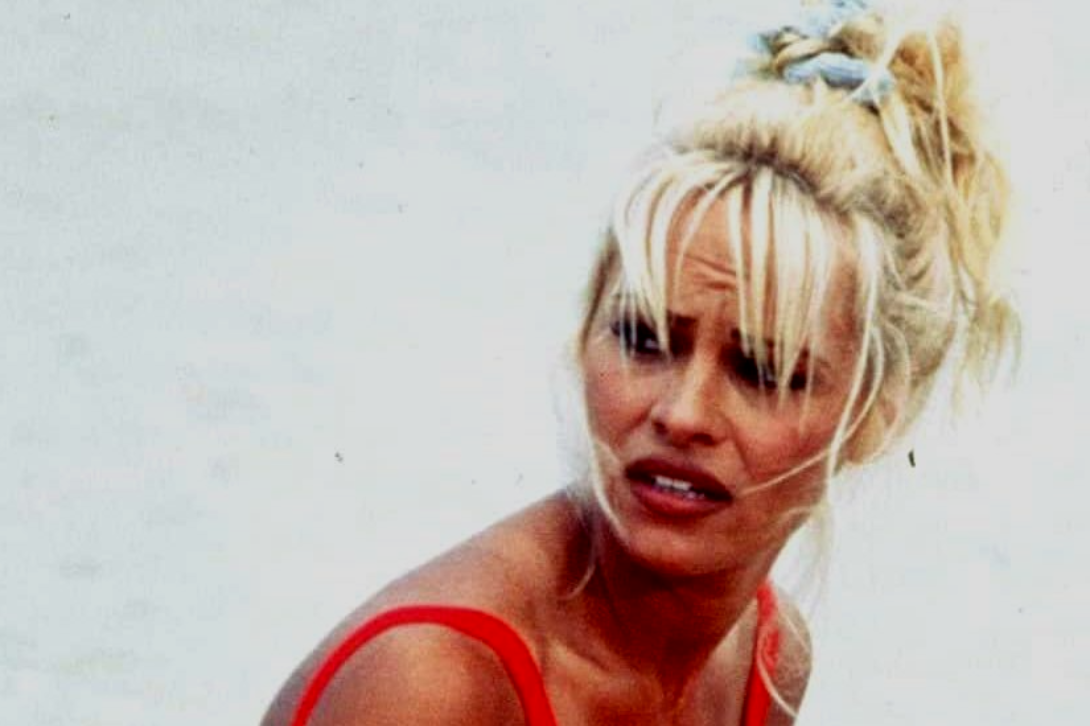 Pamela Anderson Stars In Baywatch