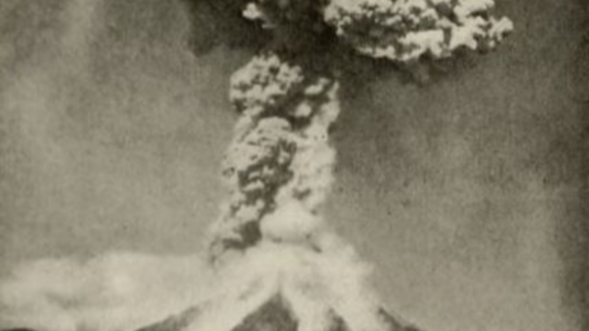 File:Colima Eruption Feb 1909 - Apr 1910 Camera Craft.jpg