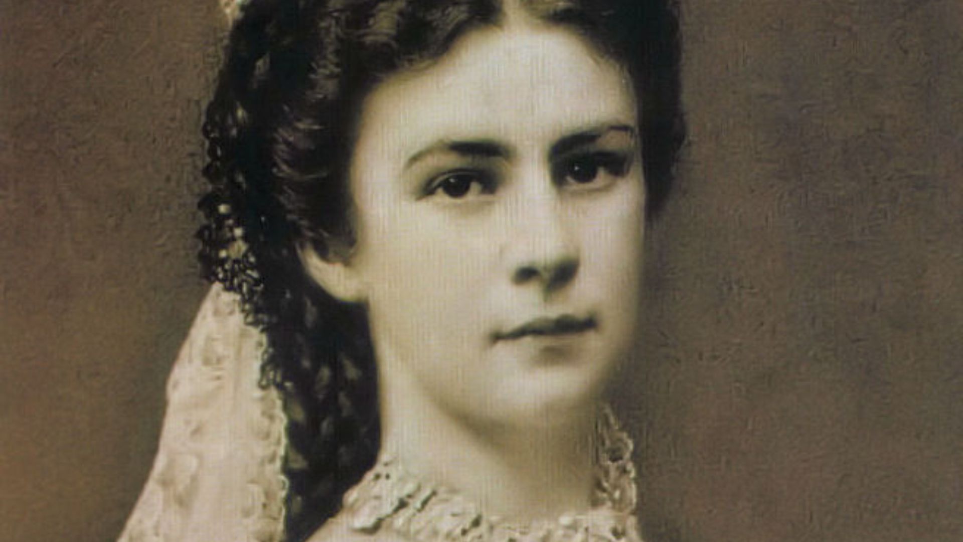 File:Erzsebet kiralyne photo 1867.jpg