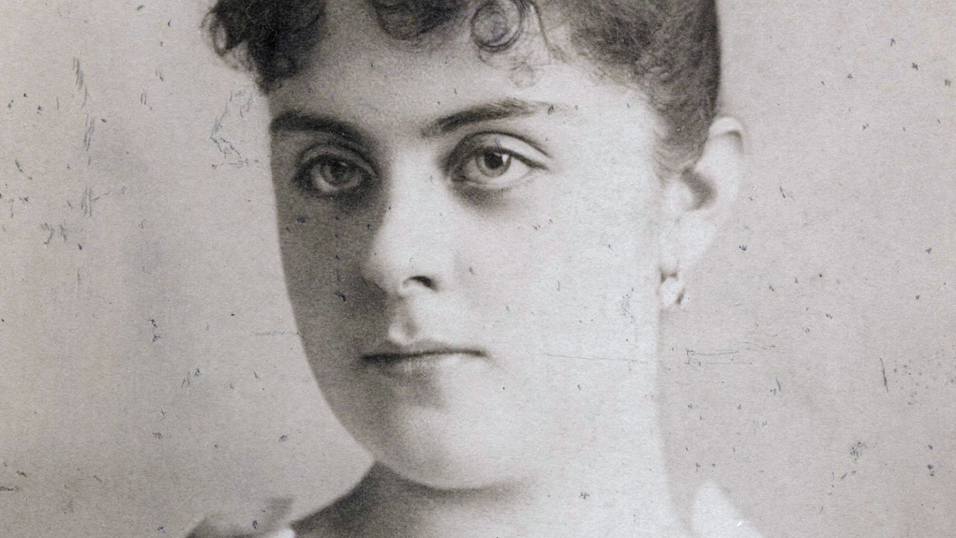 File:Mary Vetsera 1888 (cropped).jpg