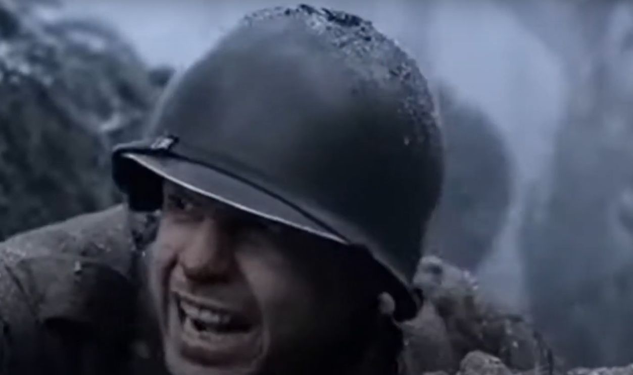 Band of Brothers : Lieutenant Dike Goes for help scene