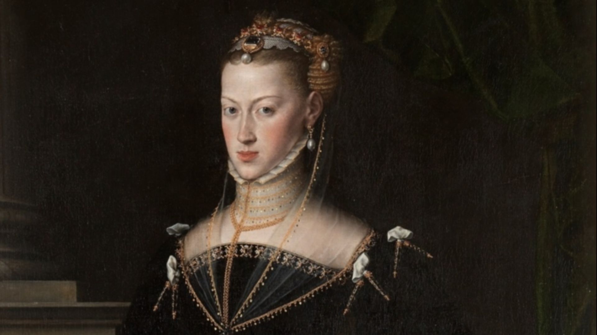 File:Infanta Maria of Spain (cropped).jpg