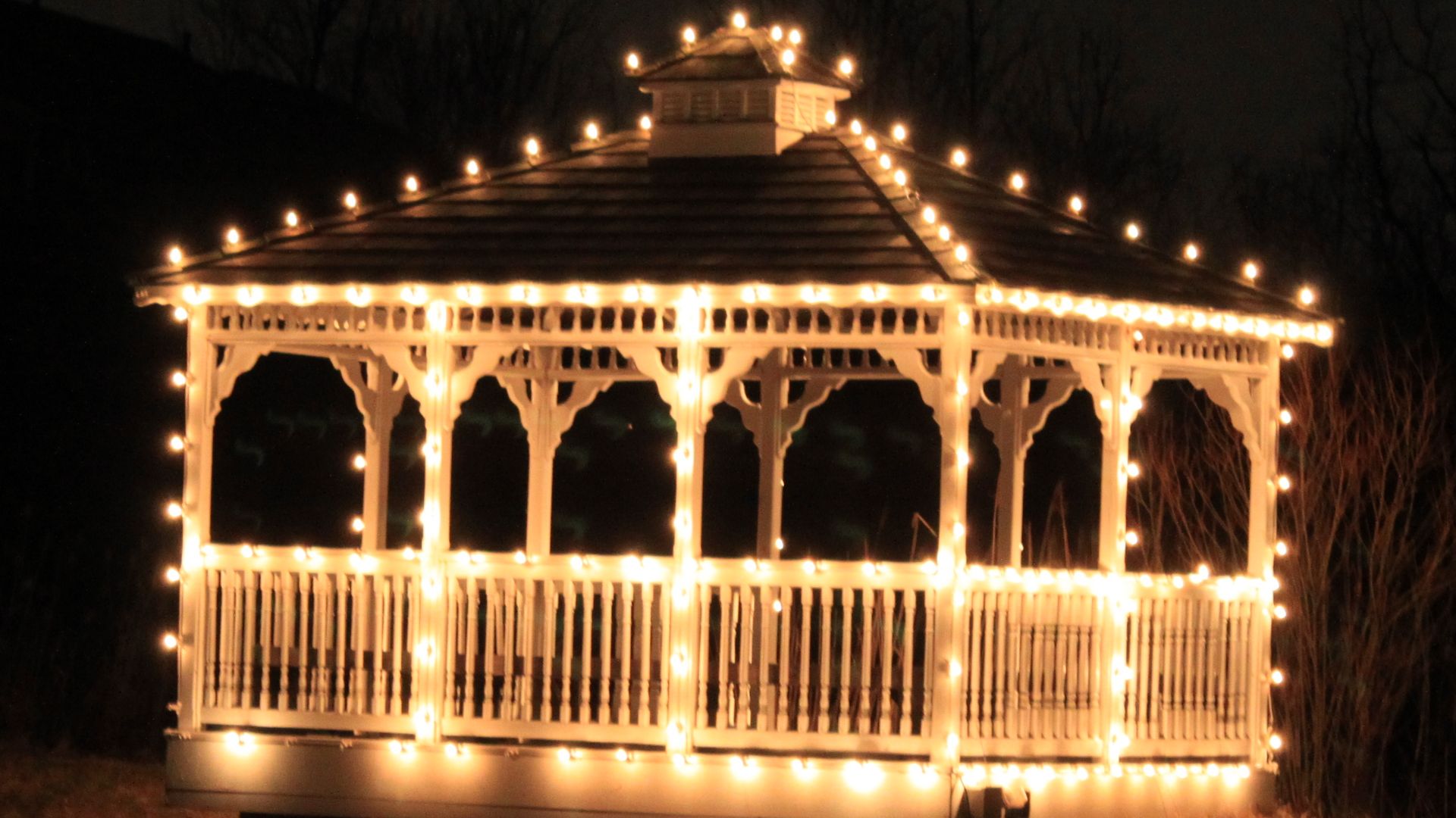 File:Lit Up Gazebo at Night, 3767 Ranchero Drive, Ann Arbor, Michigan - panoramio.jpg