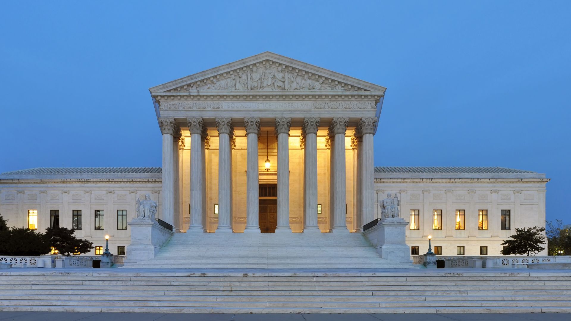File:Panorama of United States Supreme Court Building at Dusk.jpg