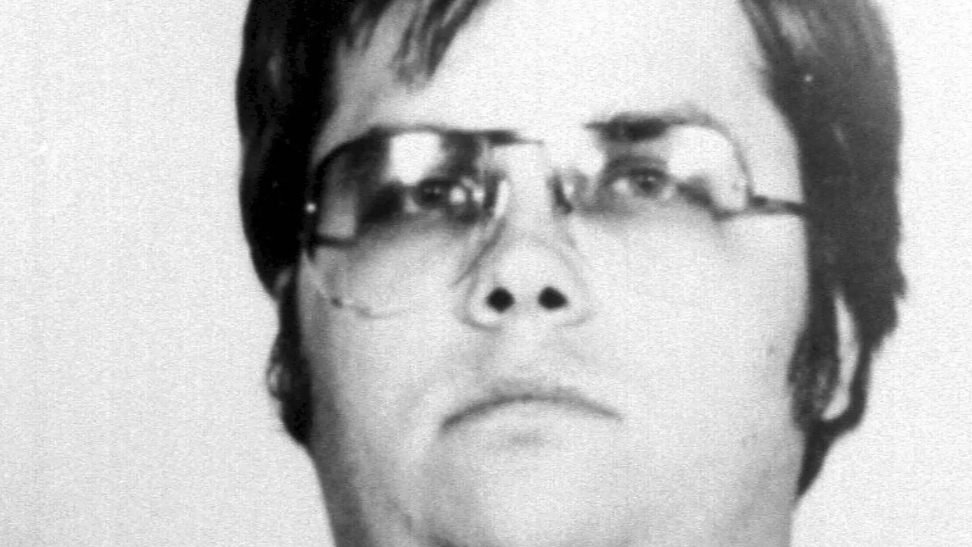 File:Mark David Chapman, NYPD mugshot.jpg